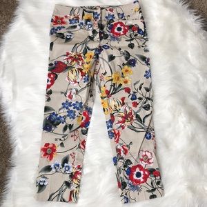 Floral Capri pants